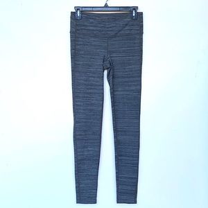 ATHLETA Small Chaturanga Ankle Leggings 7/8 Mid Rise Space Dye Gray Workout Yoga